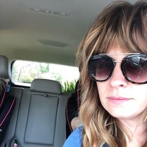 Meet your Posher, Jillian